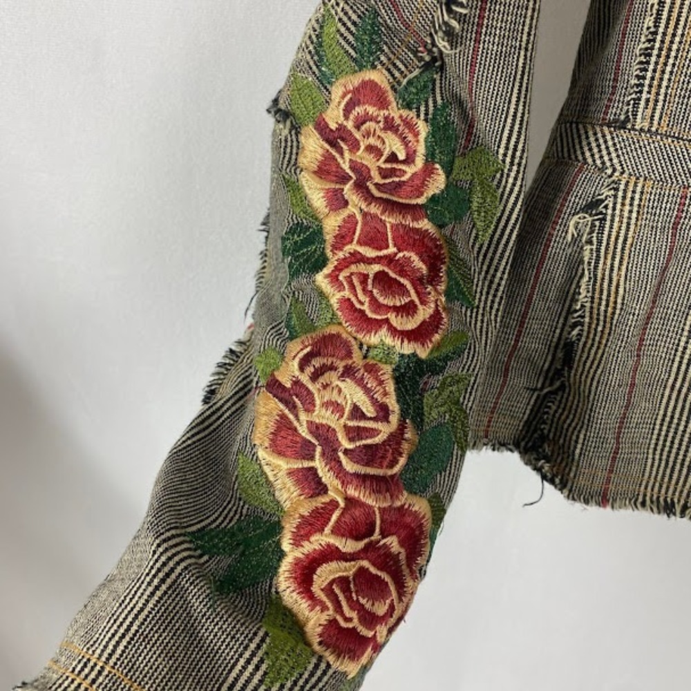 Unique Embellished Striped Blazer Jacket Floral Roses Embroidered Frayed Edges - Picture 7 of 15